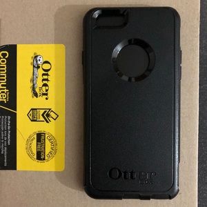 Otterbox iPhone 6/6s case with screen protectors